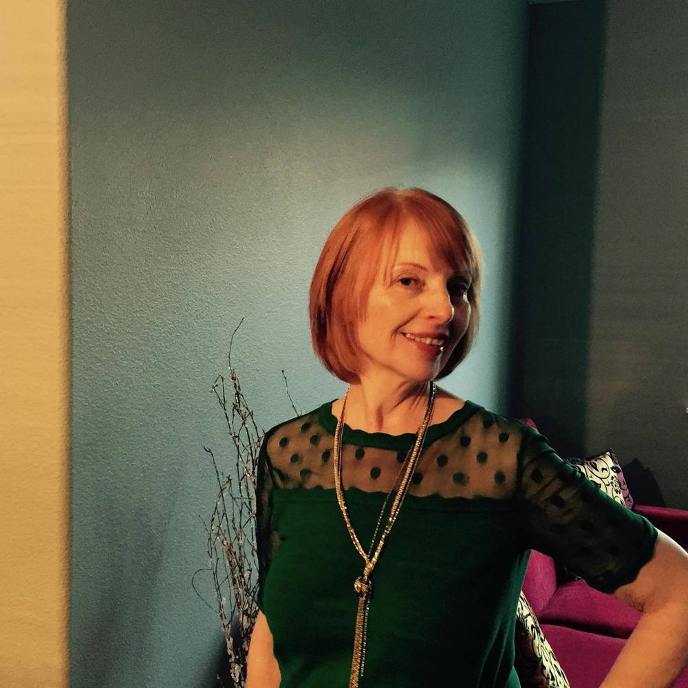 Meet your Posher, Cynthia